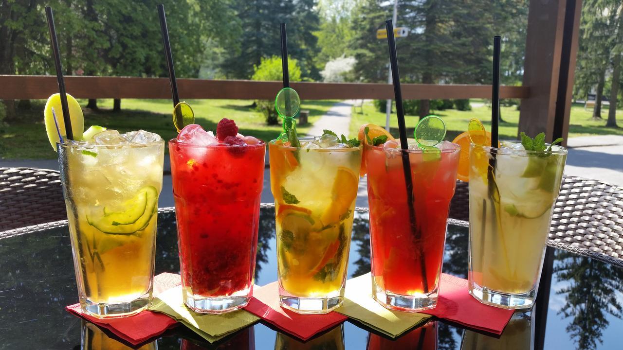 Hotel Rezident Turčianske Teplice Εξωτερικό φωτογραφία